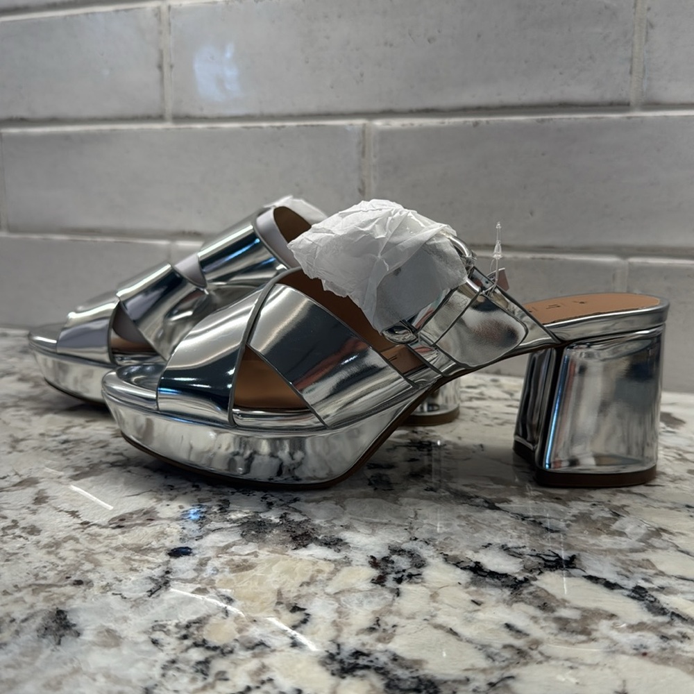 NIB Aerosoles Metallic Silver Women's Chunky Slide Sandals - Suze 7 - Picture 3 of 9